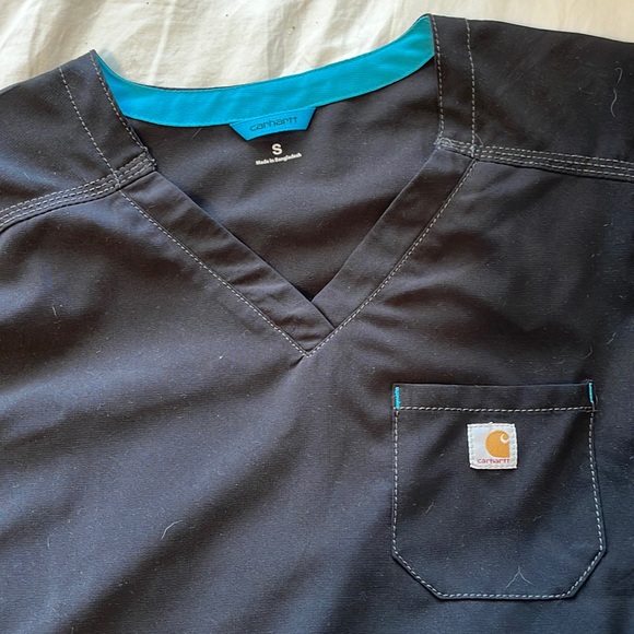 Scrub top - Picture 3 of 3